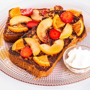 فرنچ تست با شیره درخت افرا